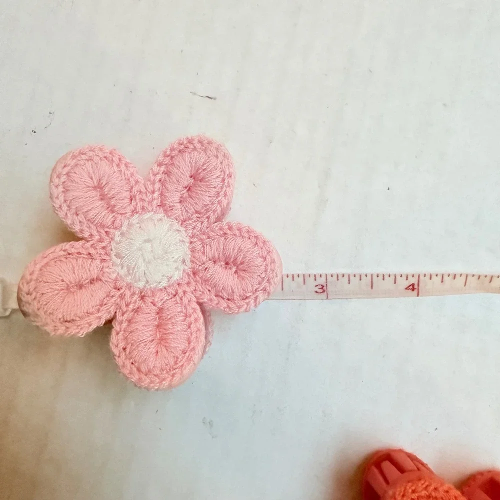 N/A embroidered flower